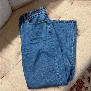Abercrombie & Fitch - 90s Relaxed Jean High Rise